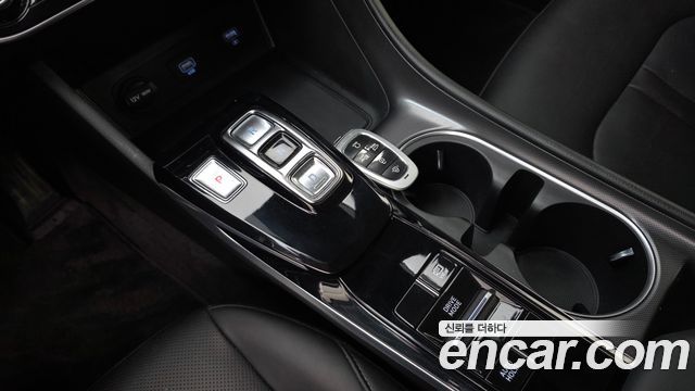 Hyundai Sonata 2022 — photo 9