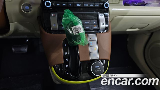 Hyundai Casper 2027 — photo 12