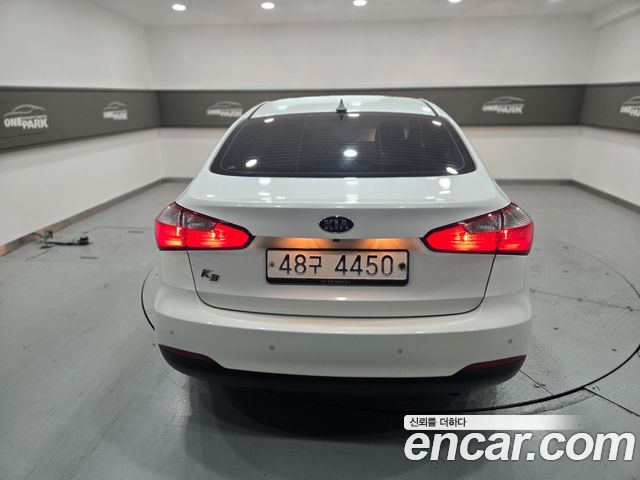 Kia K3 2014 — photo 5