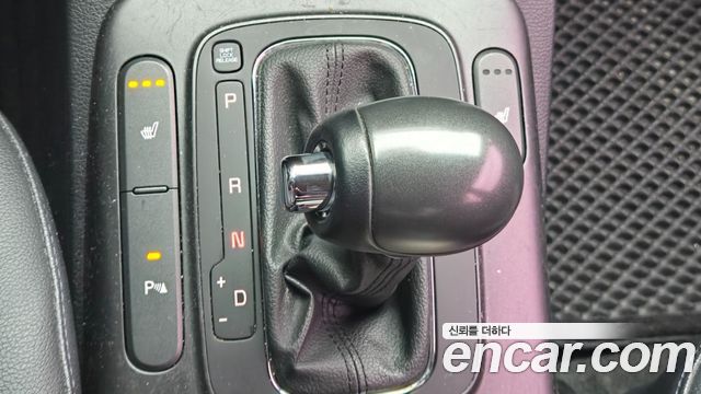 Kia K3 2014 — photo 9