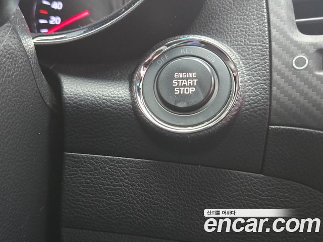 Kia K3 2014 — photo 20