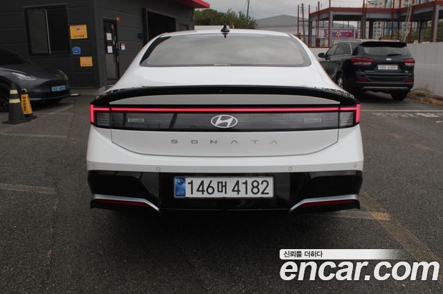 Hyundai Sonata 2025 — photo 3