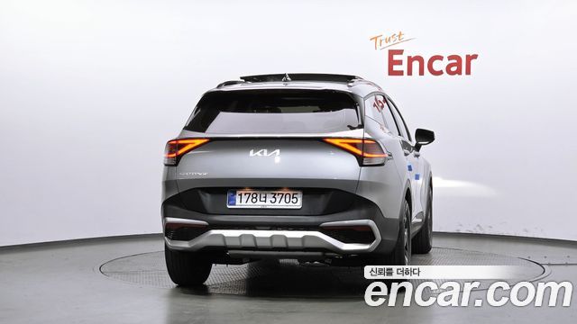 Kia Sportage 2023 — photo 4