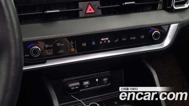 Kia Sportage 2023 — photo 25