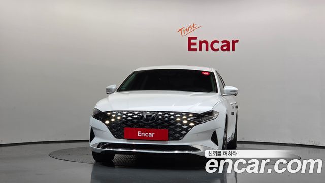 Hyundai Grandeur 2022 — photo 3