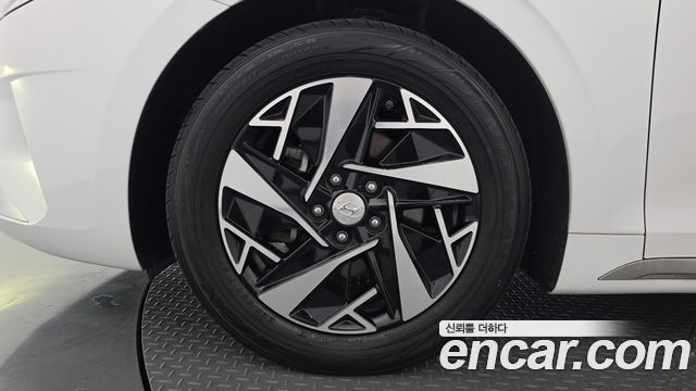 Hyundai Grandeur 2022 — photo 5