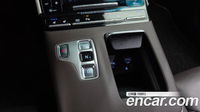 Hyundai Grandeur 2022 — photo 12