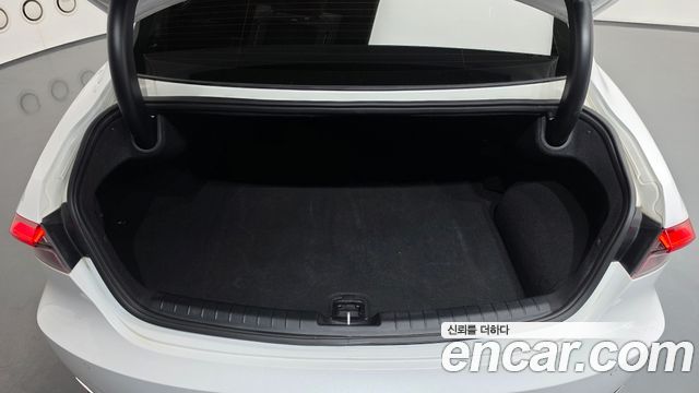 Hyundai Grandeur 2022 — photo 25