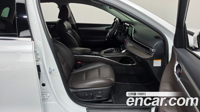 Hyundai Grandeur 2022 — photo 16