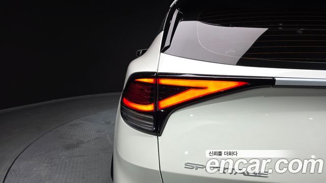 Kia Sportage 2022 — photo 9