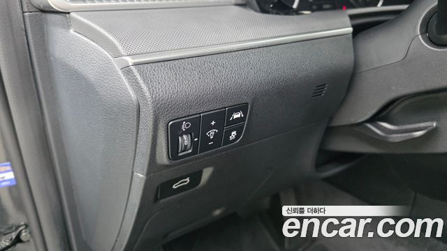 Kia K5 2022 — photo 27