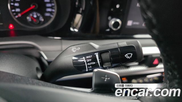 Kia K5 2022 — photo 28