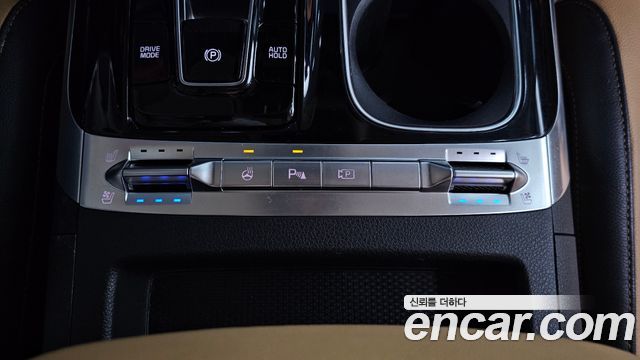 Kia Canival 2021 — photo 30