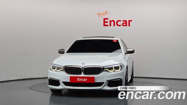 BMW 5-Series 2019 — photo 3