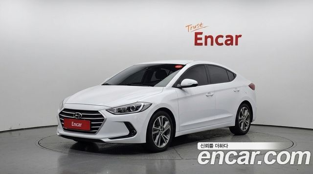 Hyundai AVANTE 2018 — photo 1