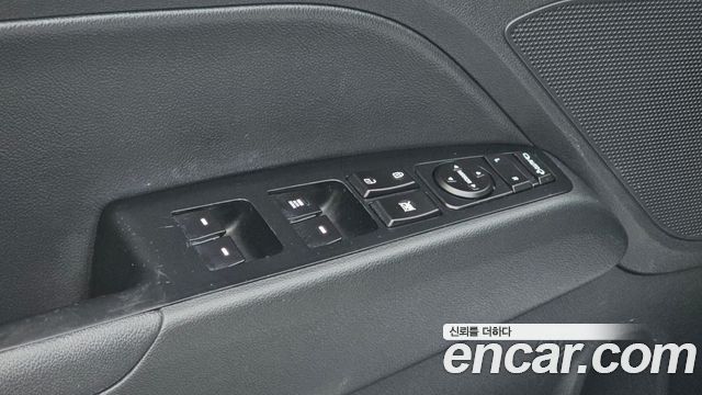 Hyundai AVANTE 2018 — photo 30