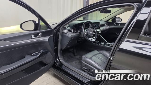 Kia K5 2022 — photo 10