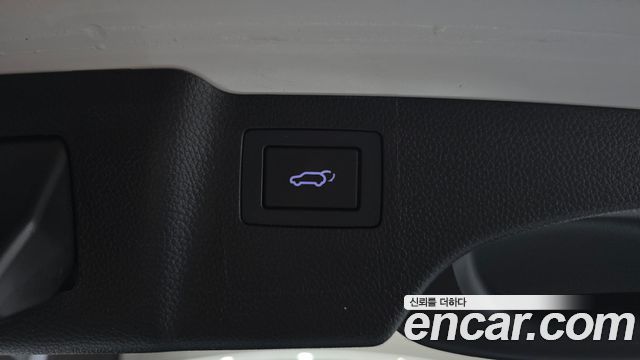 Hyundai Santafe 2017 — photo 26