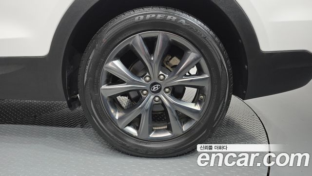 Hyundai Santafe 2017 — photo 7