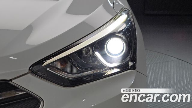 Hyundai Santafe 2017 — photo 8