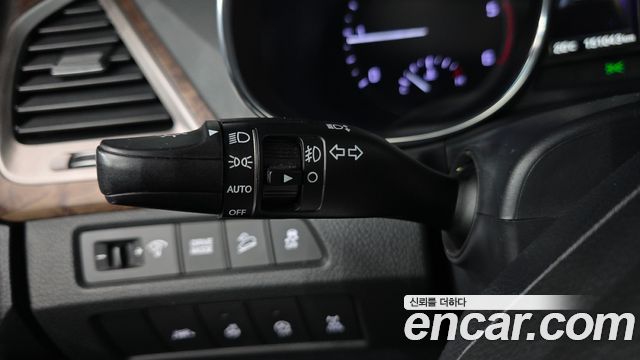 Hyundai Santafe 2017 — photo 27