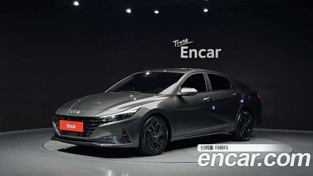 Hyundai AVANTE 2023 — photo 1