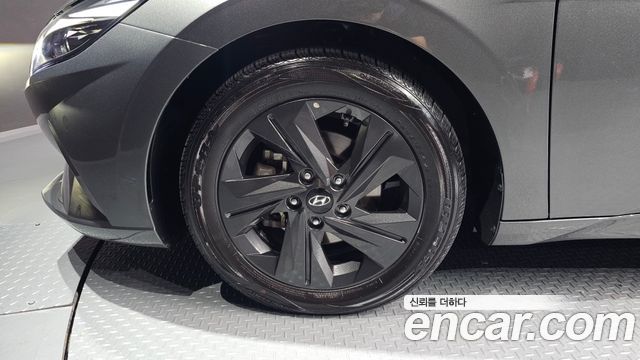 Hyundai AVANTE 2023 — photo 5