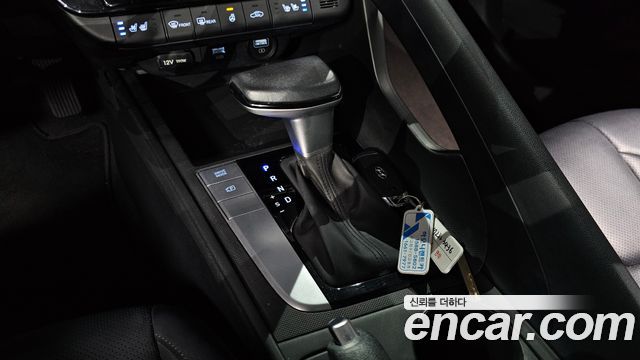 Hyundai AVANTE 2023 — photo 9