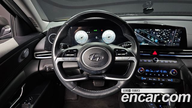 Hyundai AVANTE 2023 — photo 13