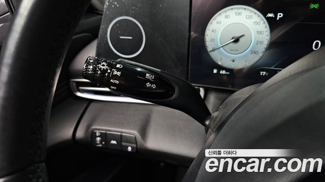 Hyundai AVANTE 2023 — photo 17