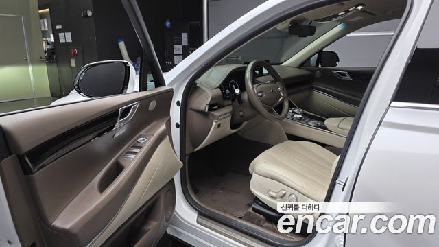 Genesis GV80 2023 — photo 13