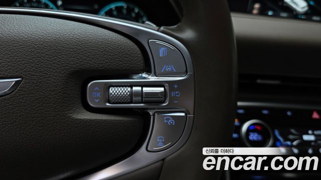 Genesis GV80 2023 — photo 24