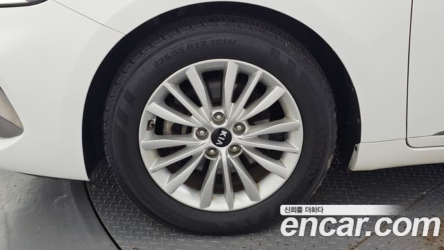 Kia K7 2021 — photo 5