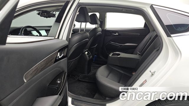 Kia K7 2021 — photo 17