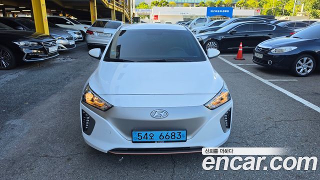 Hyundai Ioniq 2018 — photo 2
