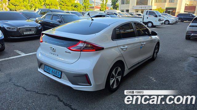 Hyundai Ioniq 2018 — photo 4