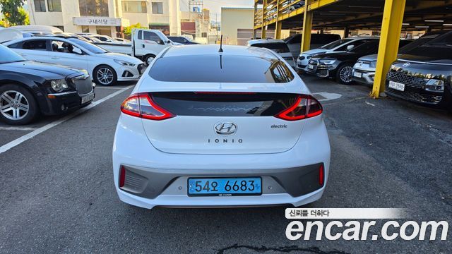 Hyundai Ioniq 2018 — photo 5