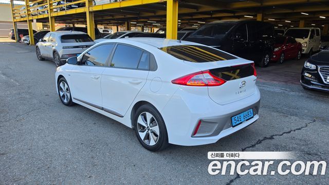 Hyundai Ioniq 2018 — photo 6