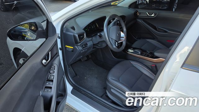 Hyundai Ioniq 2018 — photo 7