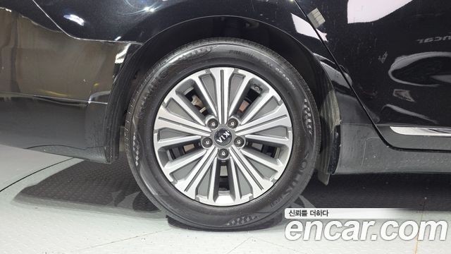 Kia K7 2020 — photo 5