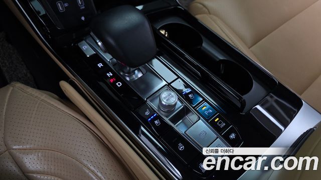 Kia K7 2020 — photo 12