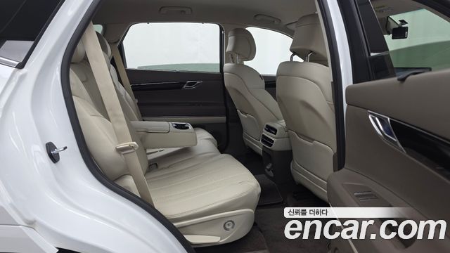 Genesis GV80 2023 — photo 18