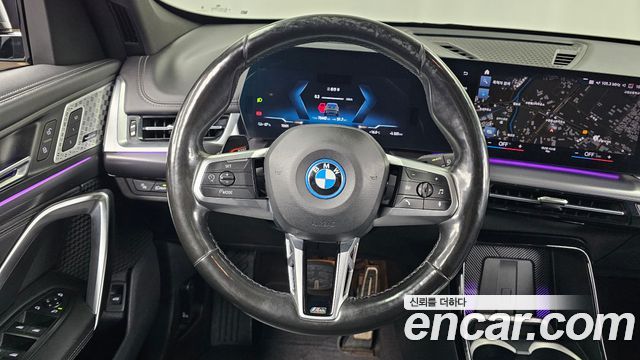 BMW iX1 2023 — photo 19