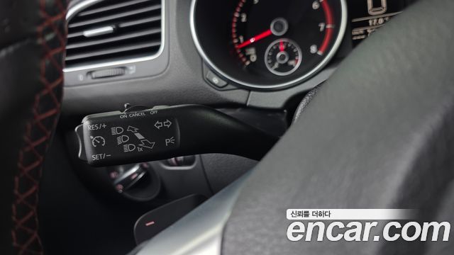 Volkswagen Golf 2012 — photo 14