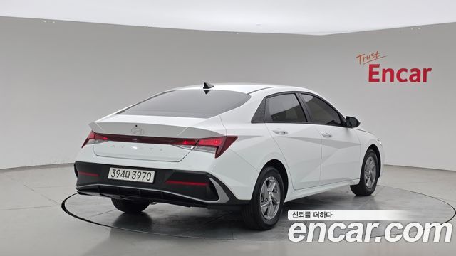 Hyundai AVANTE 2026 — photo 2