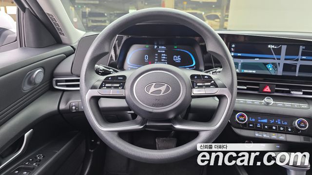 Hyundai AVANTE 2026 — photo 13