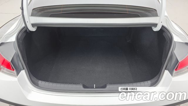 Hyundai AVANTE 2026 — photo 20