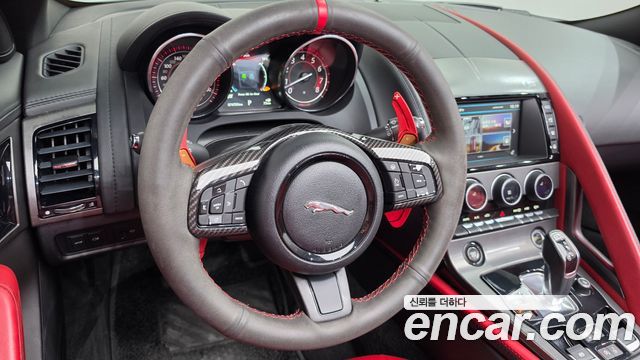 Jaguar F-TYPE 2016 — photo 12