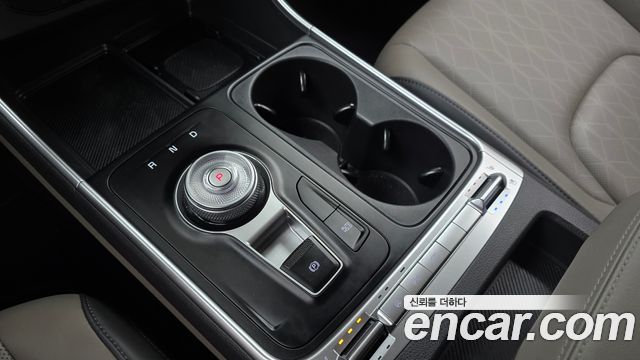 Kia Canival 2025 — photo 12