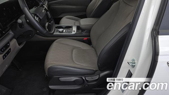 Kia Canival 2025 — photo 23